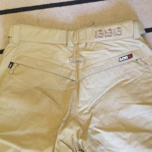 686 Snowboard Pants - Picture 11 of 12